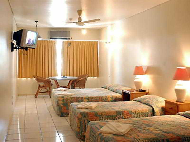 Hides Hotel Кэрнс Экстерьер фото